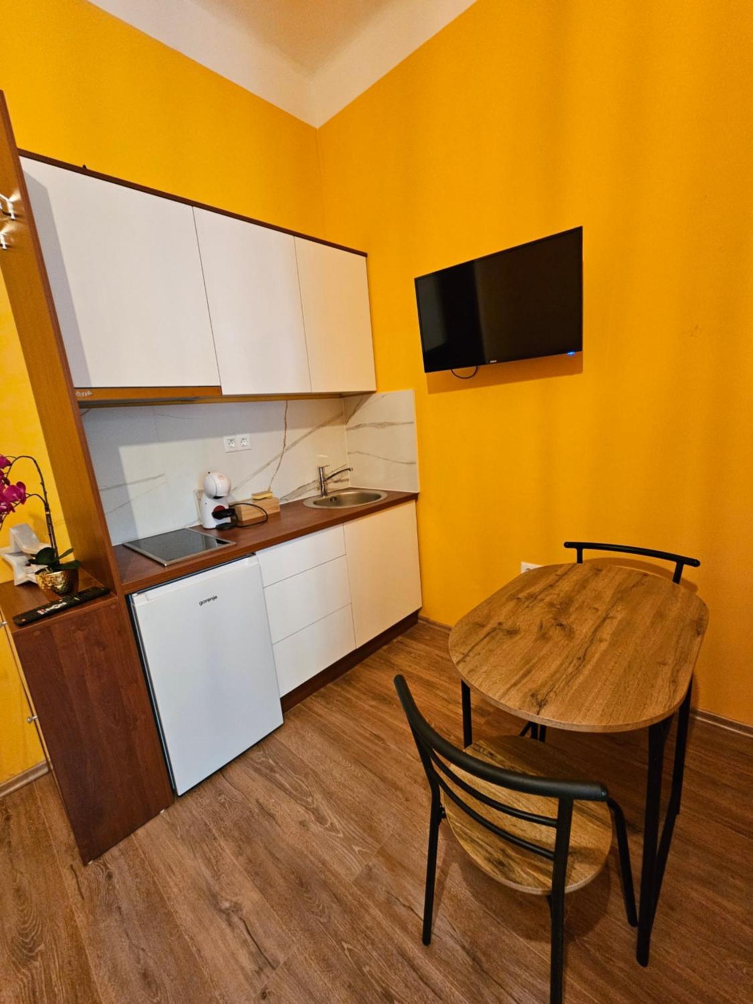 R&N Familiy Apartments Mostar Bagian luar foto